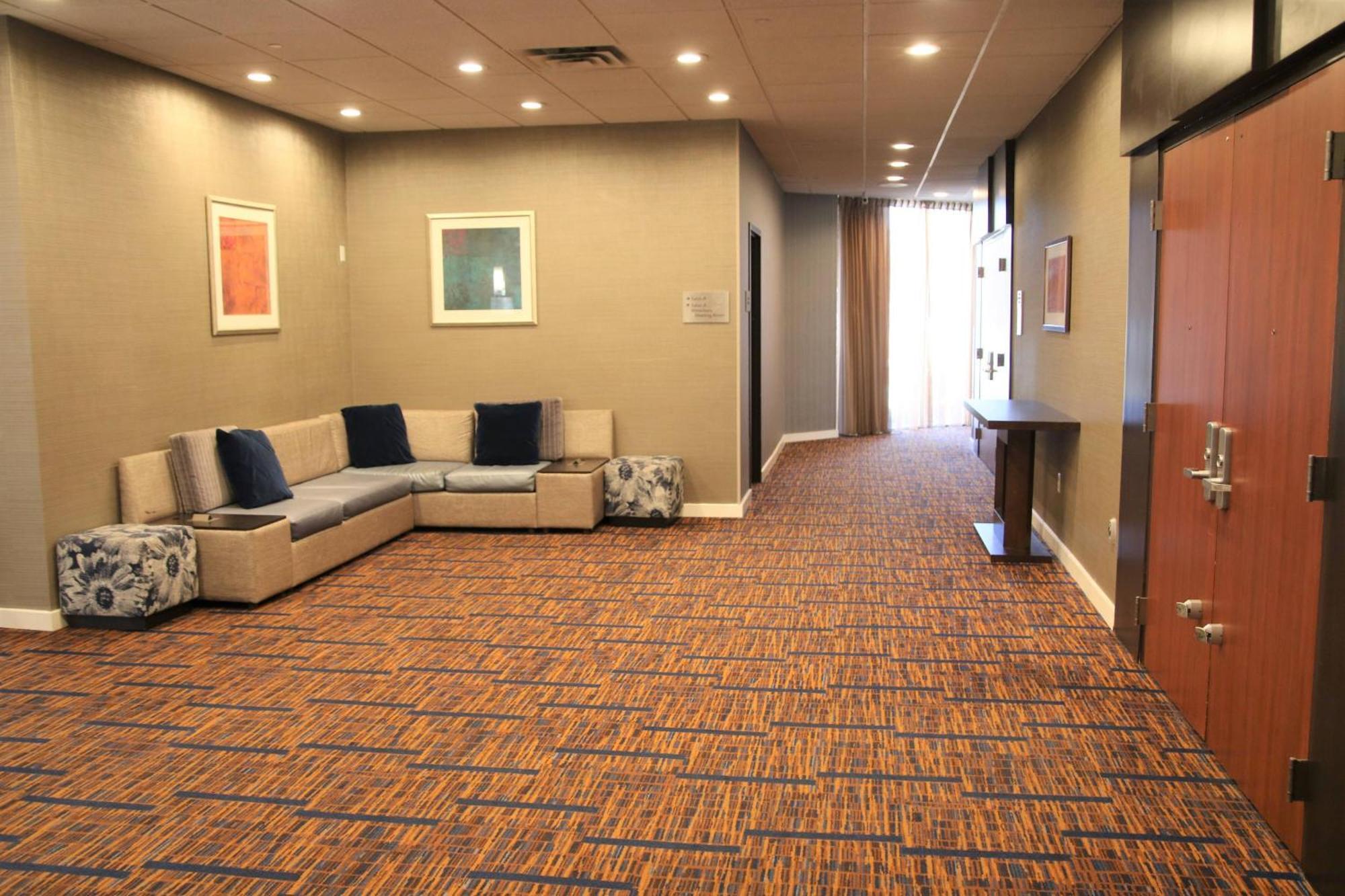 Hotel Courtyard Waterbury Downtown Exterior foto