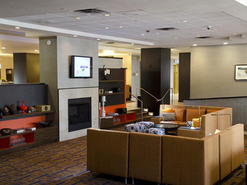 Hotel Courtyard Waterbury Downtown Exterior foto